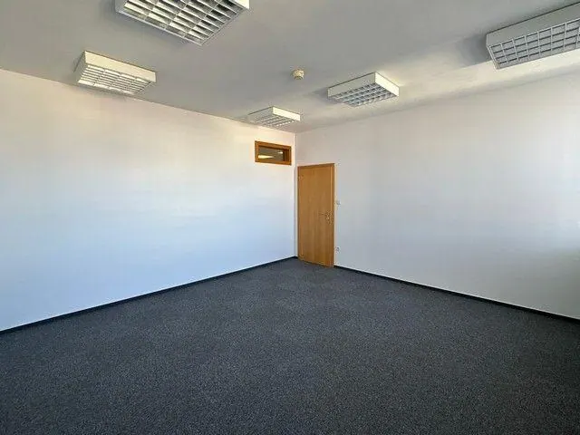 Reprezentatívny kancelársky priestor na prenájom – 132 m², Košická ulica., fotografia 10