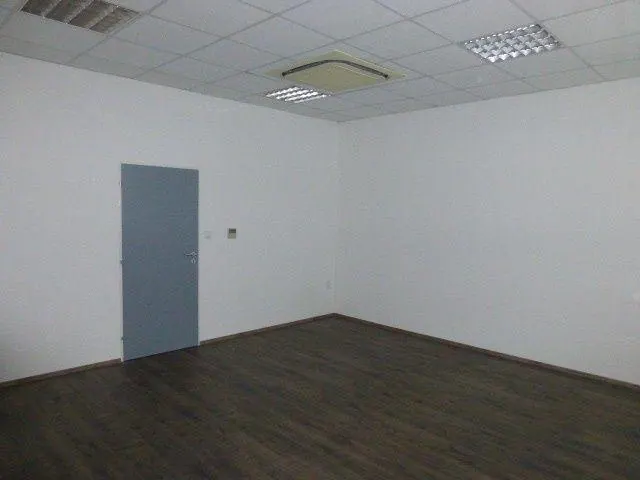 Kancelárske priestory s umývadlom - od 15 m2, Račianska ul., fotografia 5