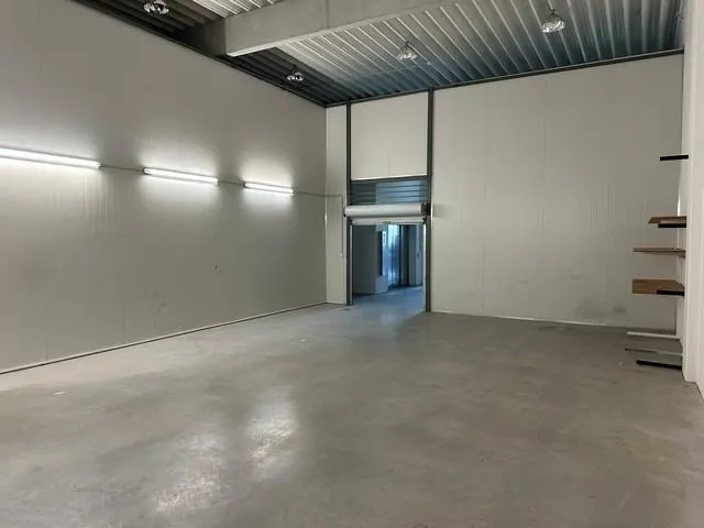 Vykurované skladové priestory na prenájom - 85 m2, ul. Stará Vajnorská