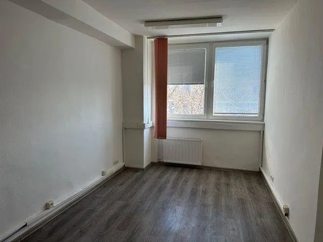 Kancelárske priestory na prenájom - od 32 m2, Panónska cesta., fotografia 4