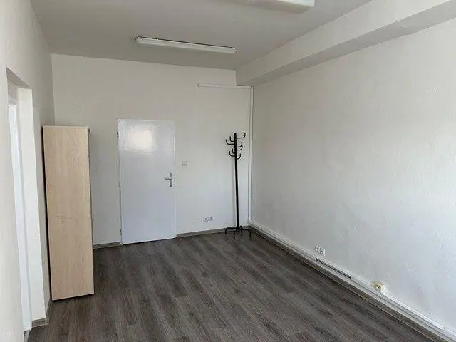 Kancelárske priestory na prenájom - od 32 m2, Panónska cesta., fotografia 2