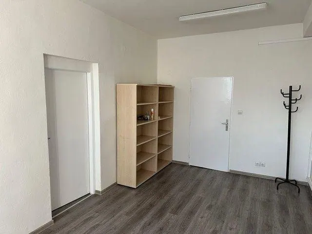 Kancelárske priestory na prenájom - od 32 m2, Panónska cesta., fotografia 3