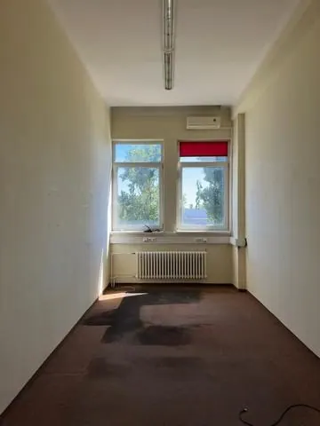 Multifunkčný priestor na prenájom – 475 m², Bojnická ul., fotografia 16