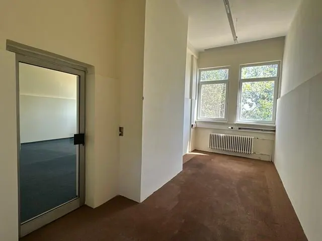 Multifunkčný priestor na prenájom – 475 m², Bojnická ul., fotografia 12