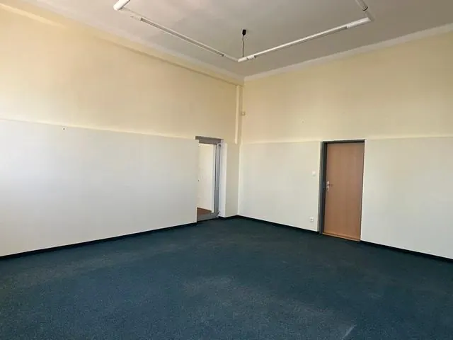 Multifunkčný priestor na prenájom – 475 m², Bojnická ul., fotografia 15