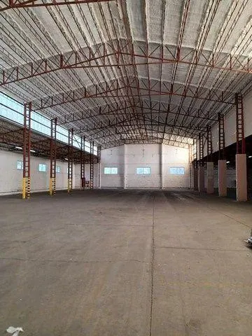 Skladovacie haly na prenájom - 640 m2, 2.256 m2 a 3.430 m2, Staviteľská ul., Zohor.