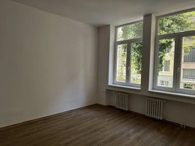 Kompletne zrekonštruovaný, klimatizovaný 4i byt na predaj - 102 m2, v Starom meste., fotografia 5