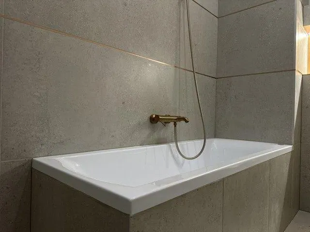 Kompletne zrekonštruovaný, klimatizovaný 4i byt na predaj - 102 m2, v Starom meste., fotografia 18
