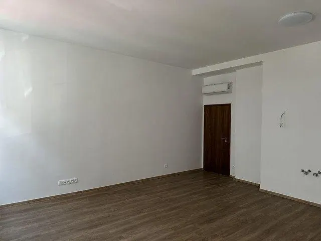 Kompletne zrekonštruovaný, klimatizovaný 4i byt na predaj - 102 m2, v Starom meste., fotografia 10