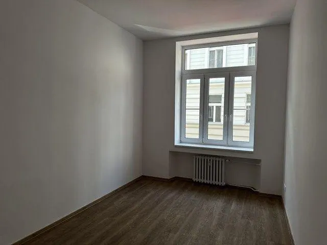 Kompletne zrekonštruovaný, klimatizovaný 4i byt na predaj - 102 m2, v Starom meste., fotografia 14
